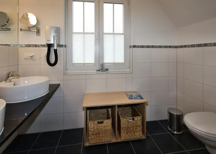 Kapitaenshaus Ferienhaus Glowe